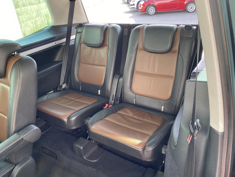 Volkswagen Sharan 2.0 TDi Highline