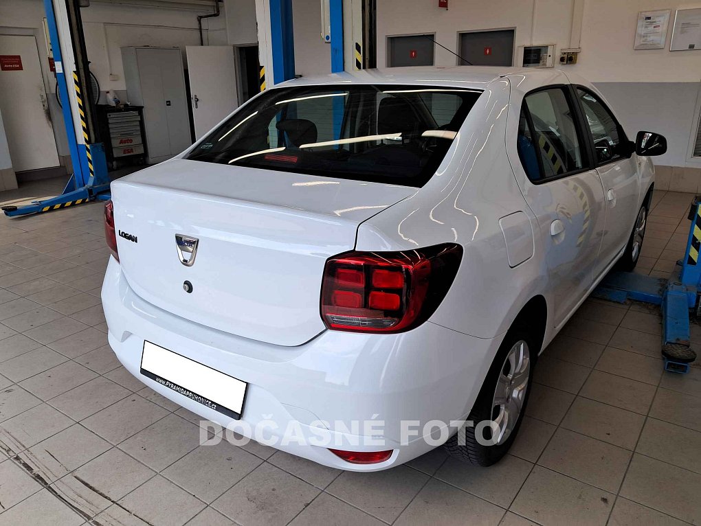 Dacia Logan 1.0i 