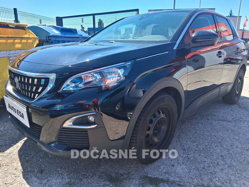 Peugeot 3008 1.2 PT 
