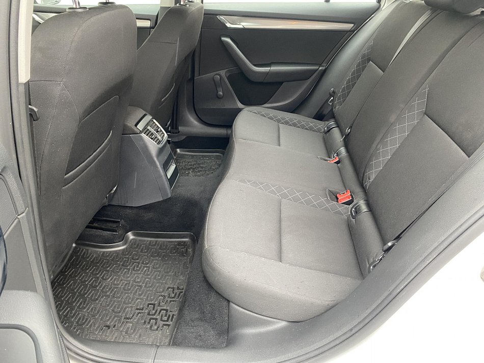 Škoda Octavia III 1.6 TDi Active