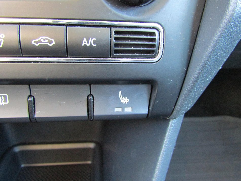 Škoda Rapid 1.6 TDi 