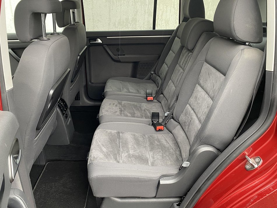 Volkswagen Touran 1.4 TSi Highline