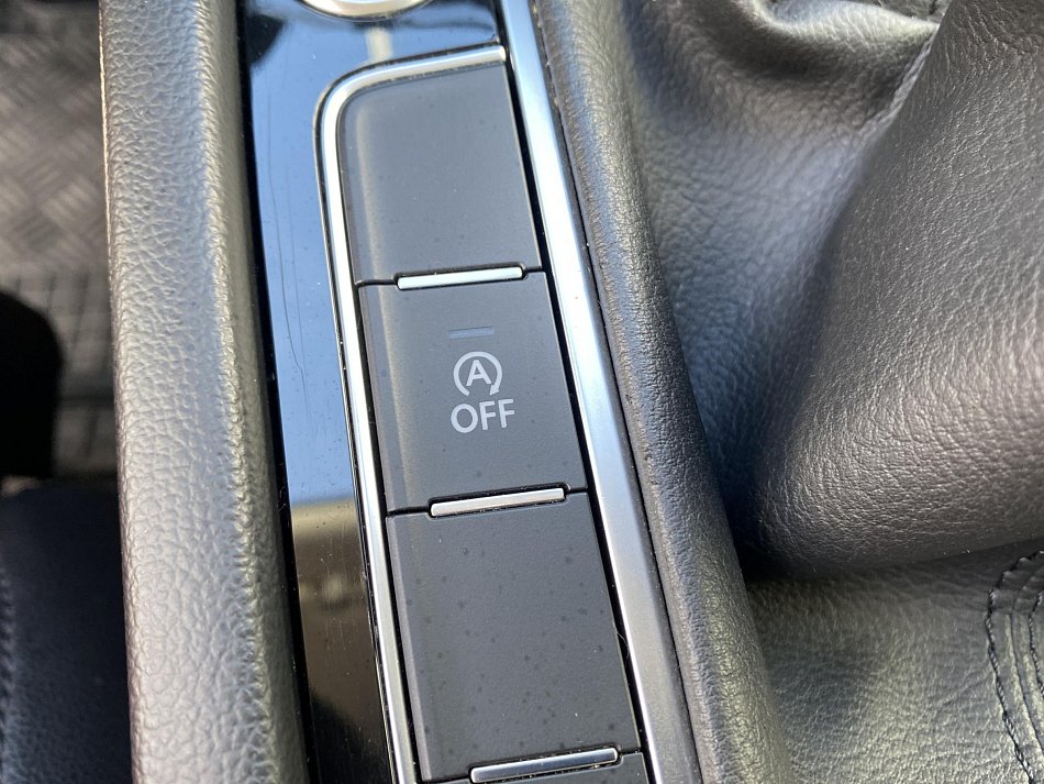 Volkswagen Passat 2.0 TDi Highline
