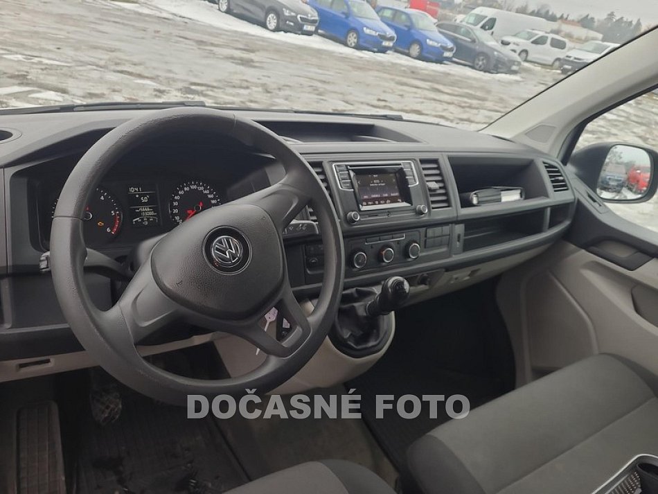 Volkswagen Transporter 2.0TDi  L1H1