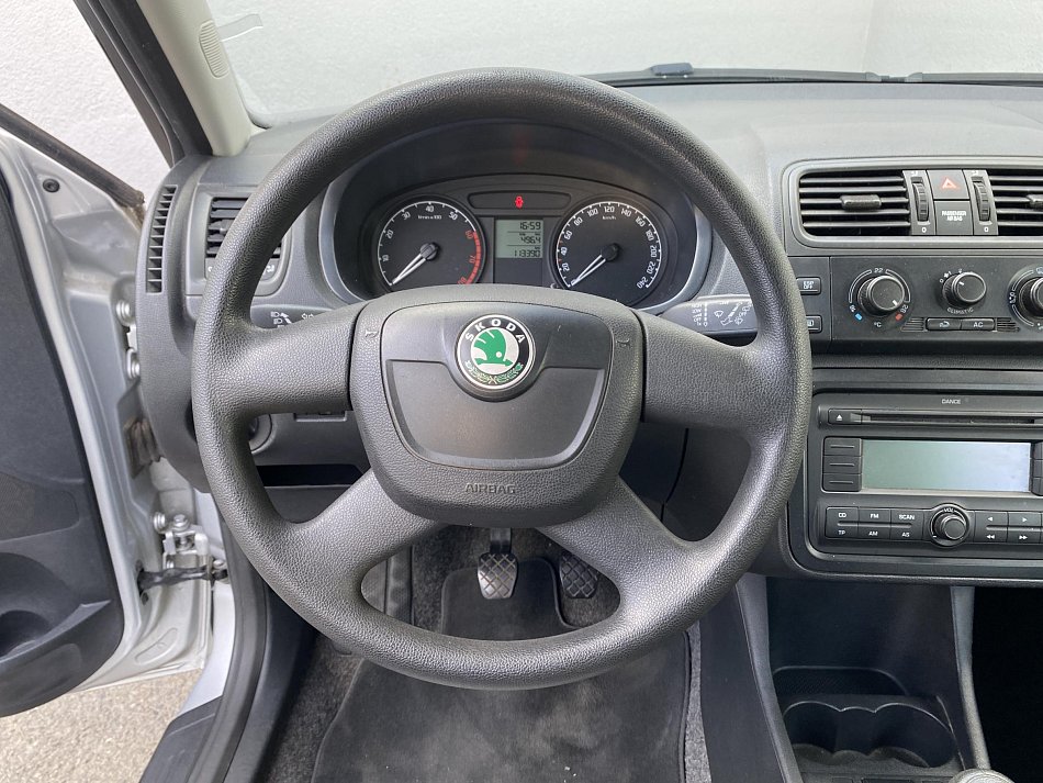 Škoda Fabia II 1.4 16V 