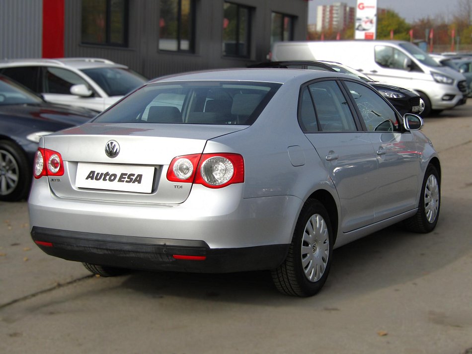 Volkswagen Jetta 1.9TDi 