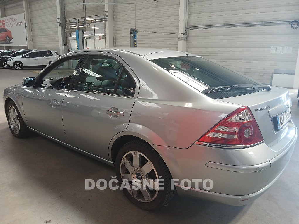 Ford Mondeo 2.0i 