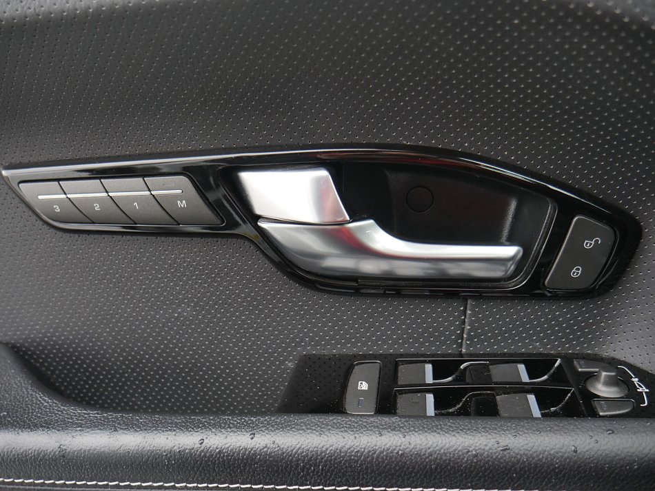 Land Rover Evoque 2.2 D 