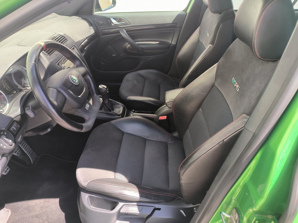Škoda Octavia II 2.0 TSi RS