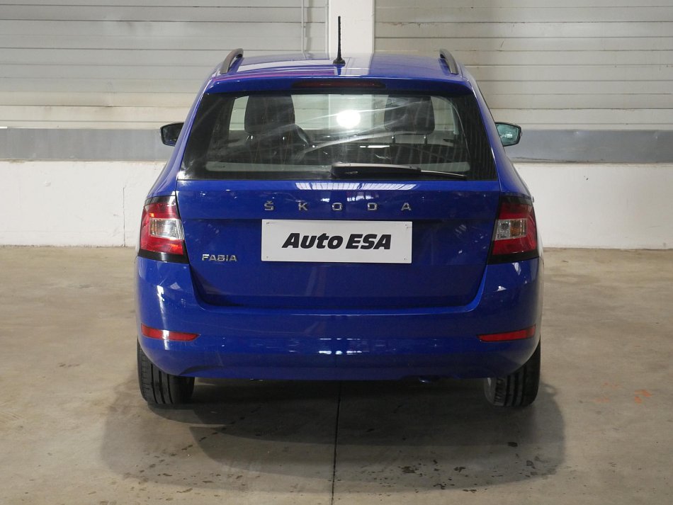 Škoda Fabia III 1.0 TSi Ambition