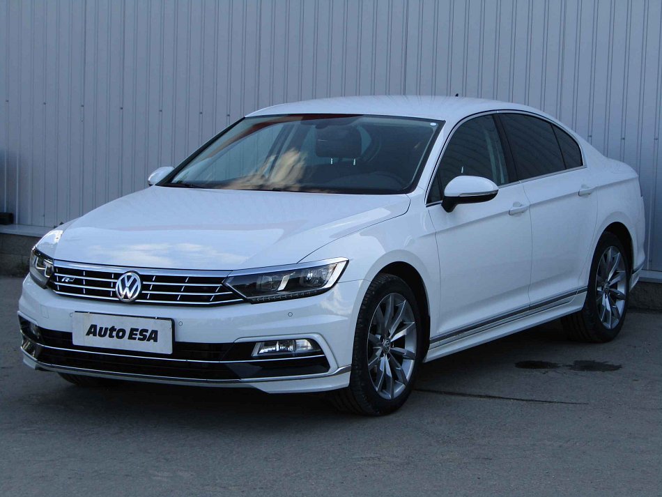 Volkswagen Passat 2.0TDi R-Line