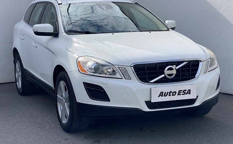 Volvo XC60 2.4 D Summum AWD