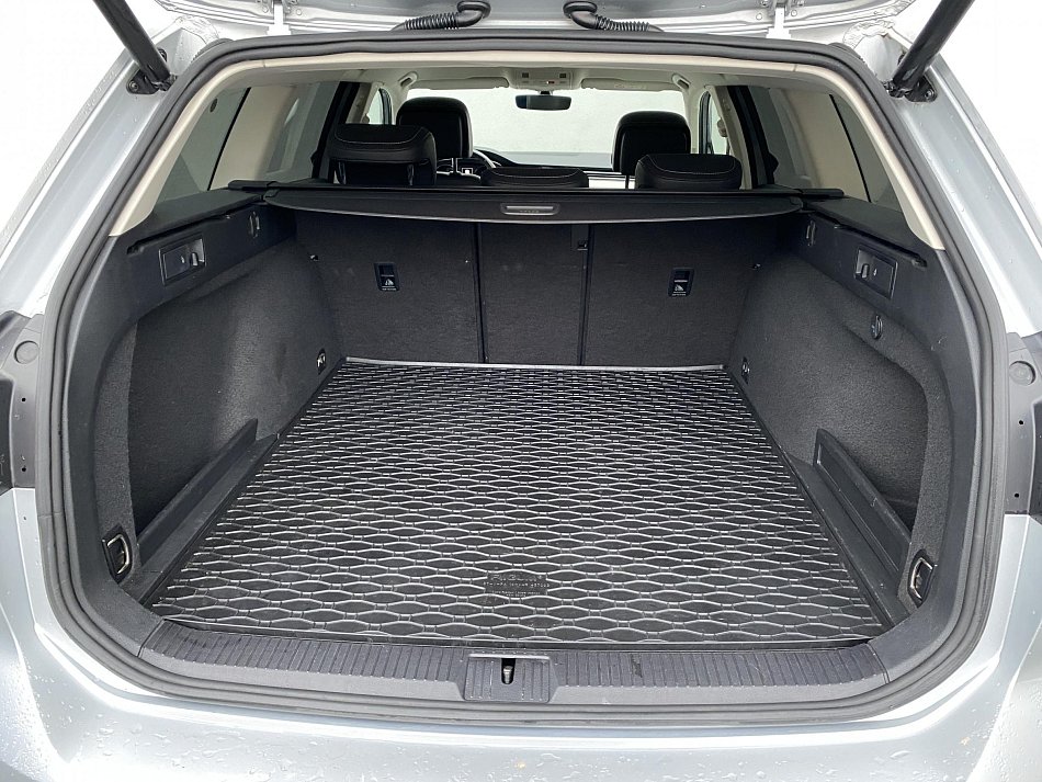 Volkswagen Passat 2.0 TDi Highline 4MOTION