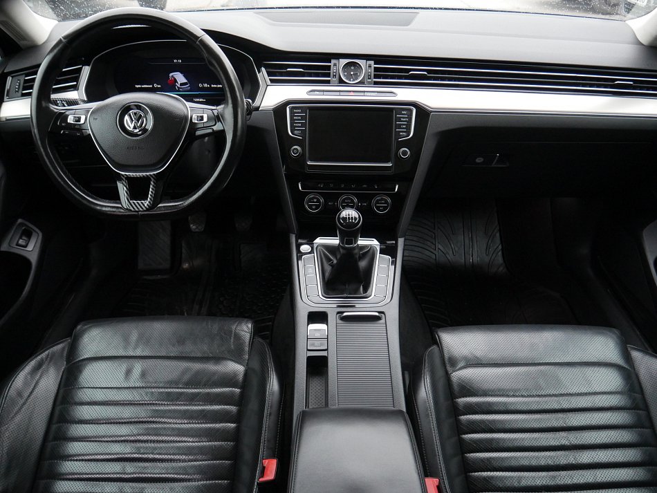 Volkswagen Passat 2.0 TDi 