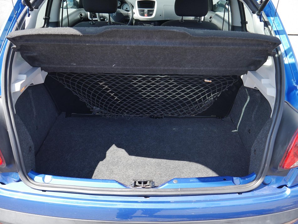 Peugeot 206 1.4i  +