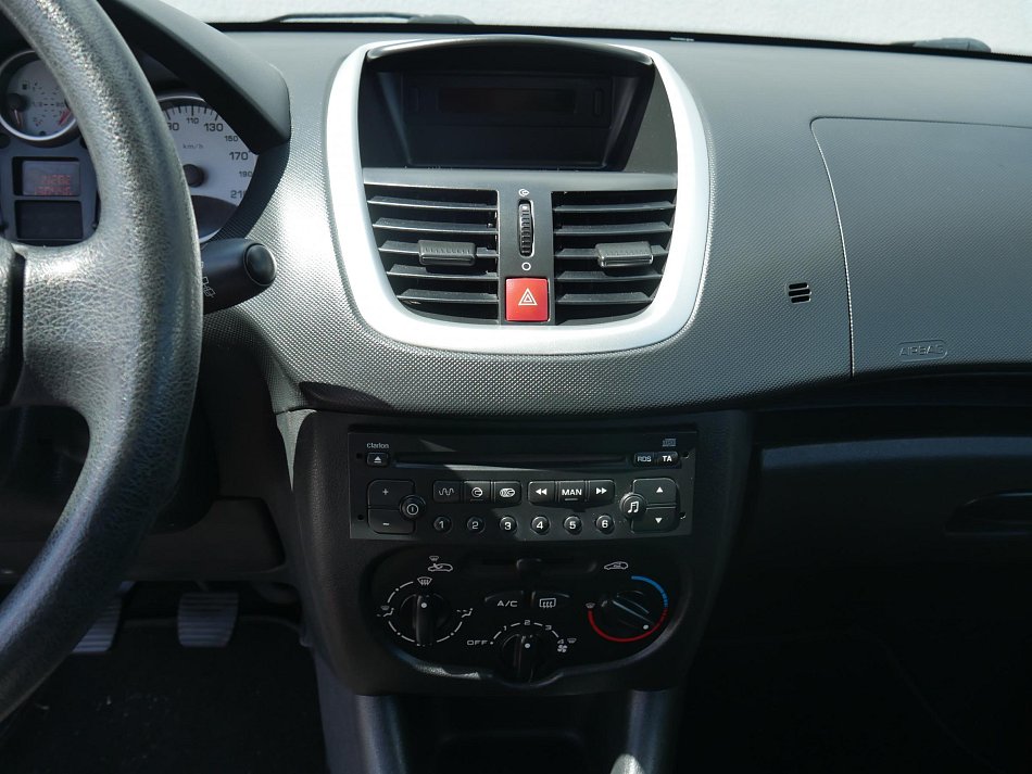Peugeot 206 1.4i  +