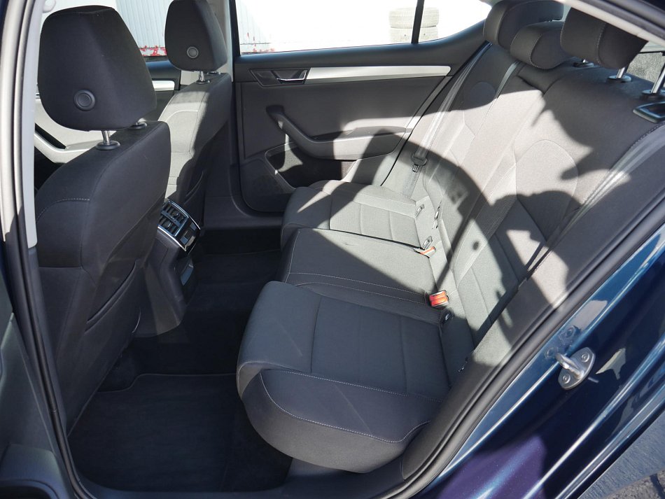 Škoda Superb III 2.0 TDi 