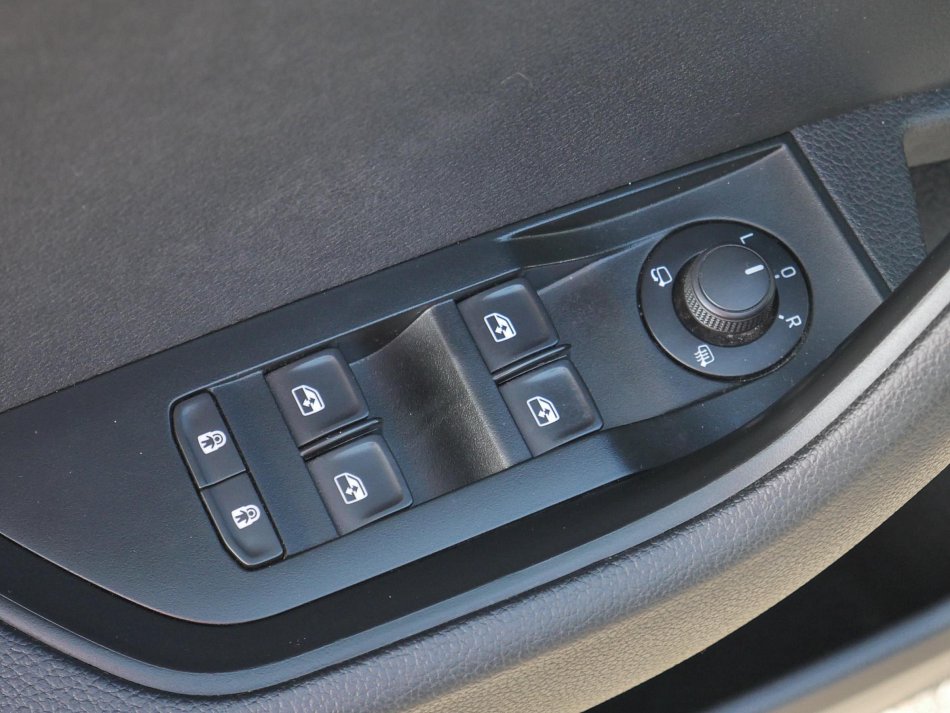 Škoda Superb III 2.0 TDi 