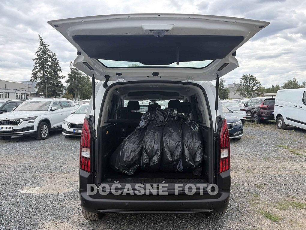 Peugeot Rifter 1.2T Active