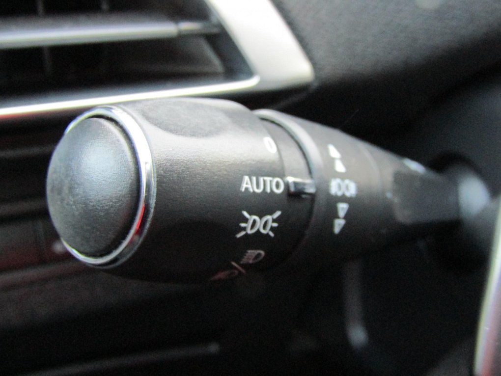 Peugeot 5008 1.2 PT Allure 7míst