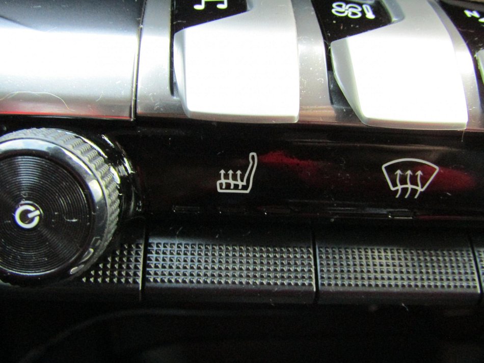 Peugeot 5008 1.2 THP 