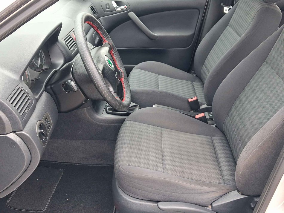 Škoda Octavia 1.4MPI 
