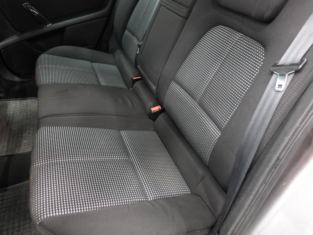 Peugeot 407 2.0 HDI 