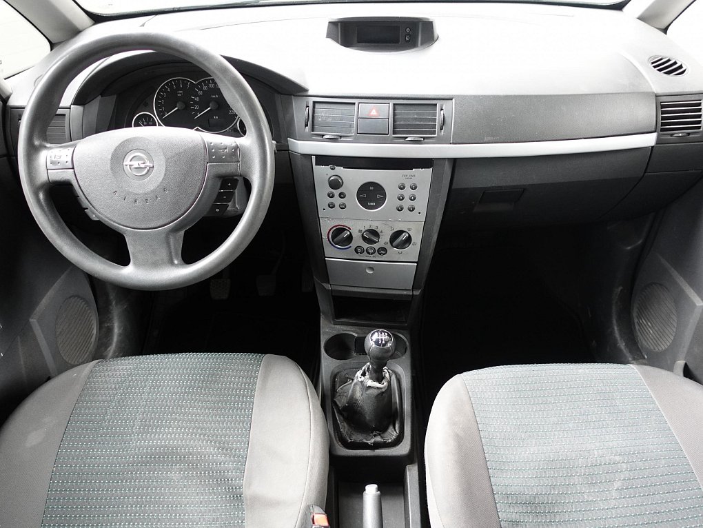 Opel Meriva 1.6i 