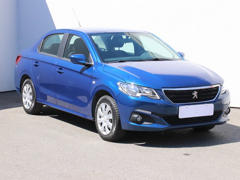 Peugeot 301 1.6i 