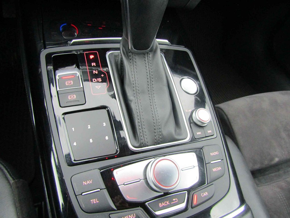 Audi A6 Allroad 3.0TDi  Quattro