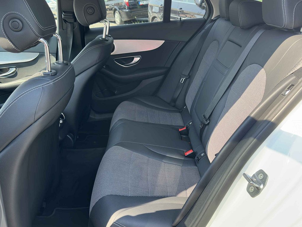 Mercedes-Benz Třída C 2.2D  C250 4matic