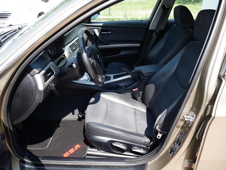 BMW Řada 3 2.5i 