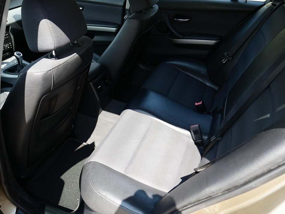 BMW Řada 3 2.5i 