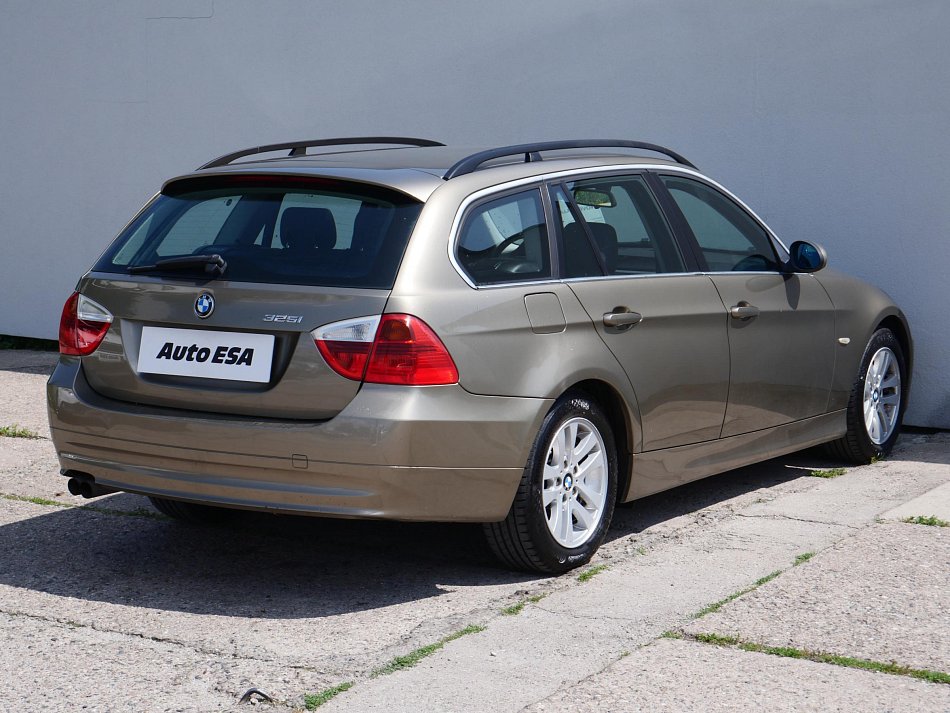 BMW Řada 3 2.5i 