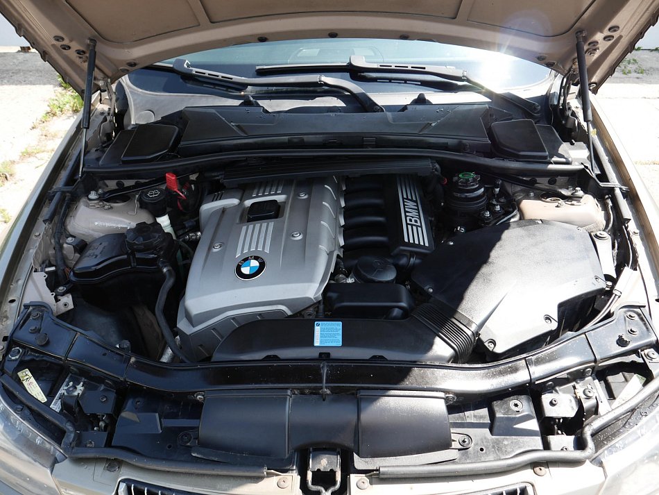 BMW Řada 3 2.5i 