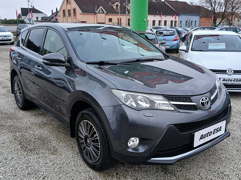 Toyota RAV4 2.0i  4x4