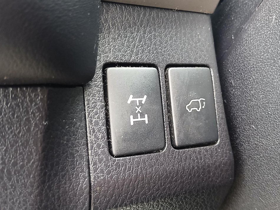 Toyota RAV4 2.0i  4x4