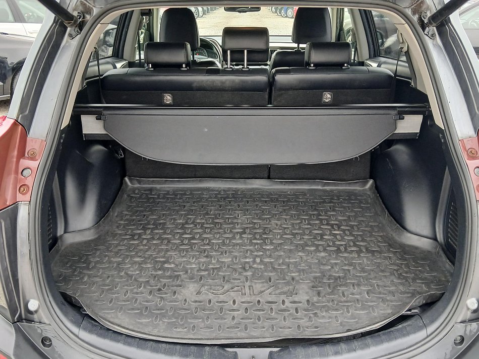 Toyota RAV4 2.0i  4x4