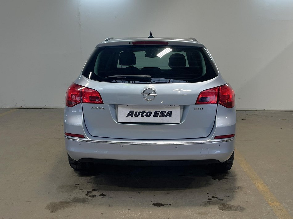 Opel Astra 1.6 CDTi 