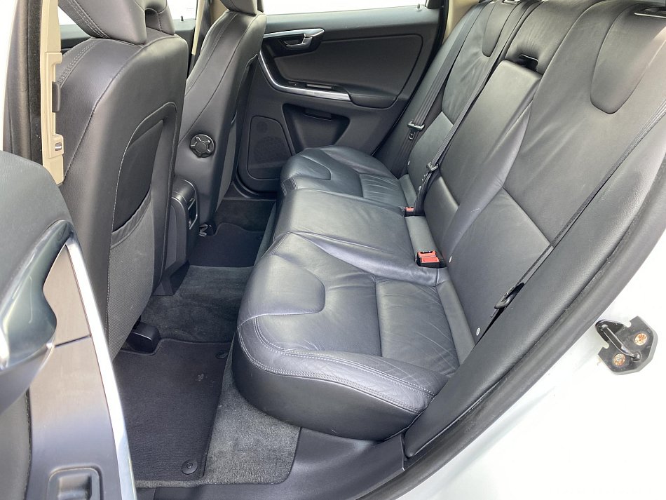 Volvo XC60 2.4 D Summum AWD