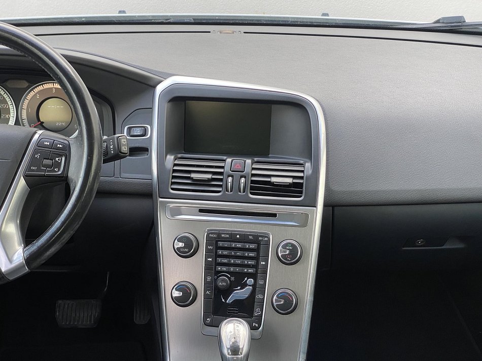 Volvo XC60 2.4 D Summum AWD