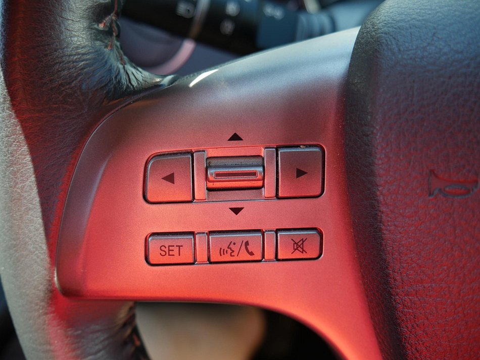 Mazda 6 2.0 i 