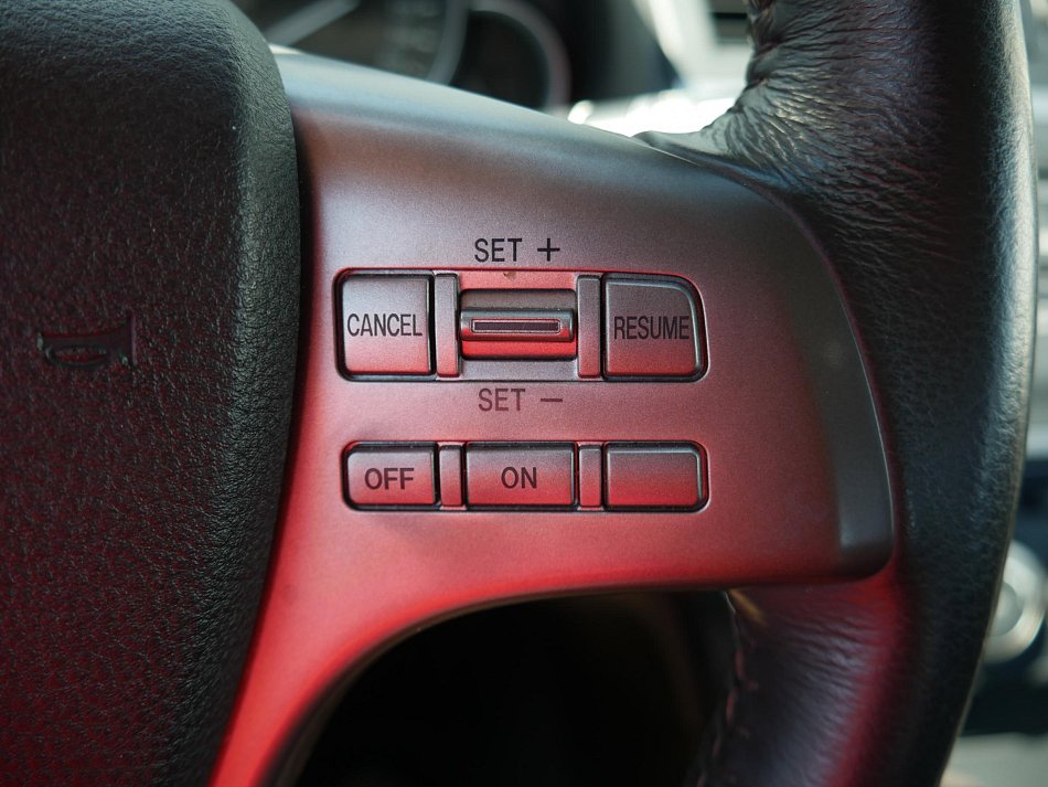 Mazda 6 2.0 i 