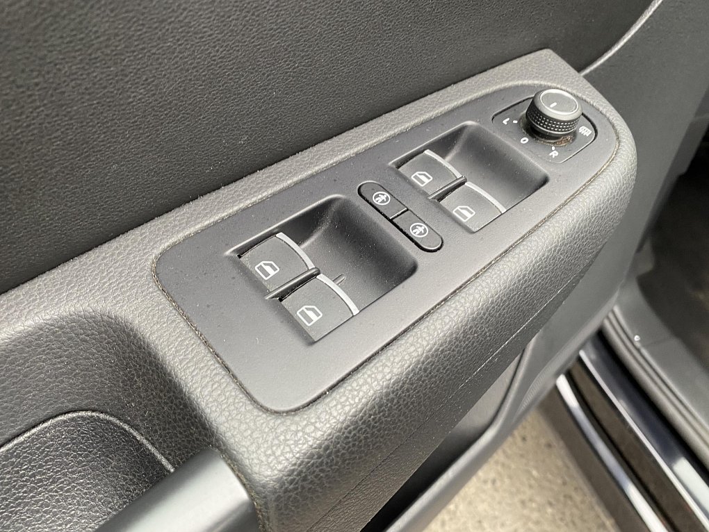 Volkswagen Sharan 2.0 TDi Highline 4X4