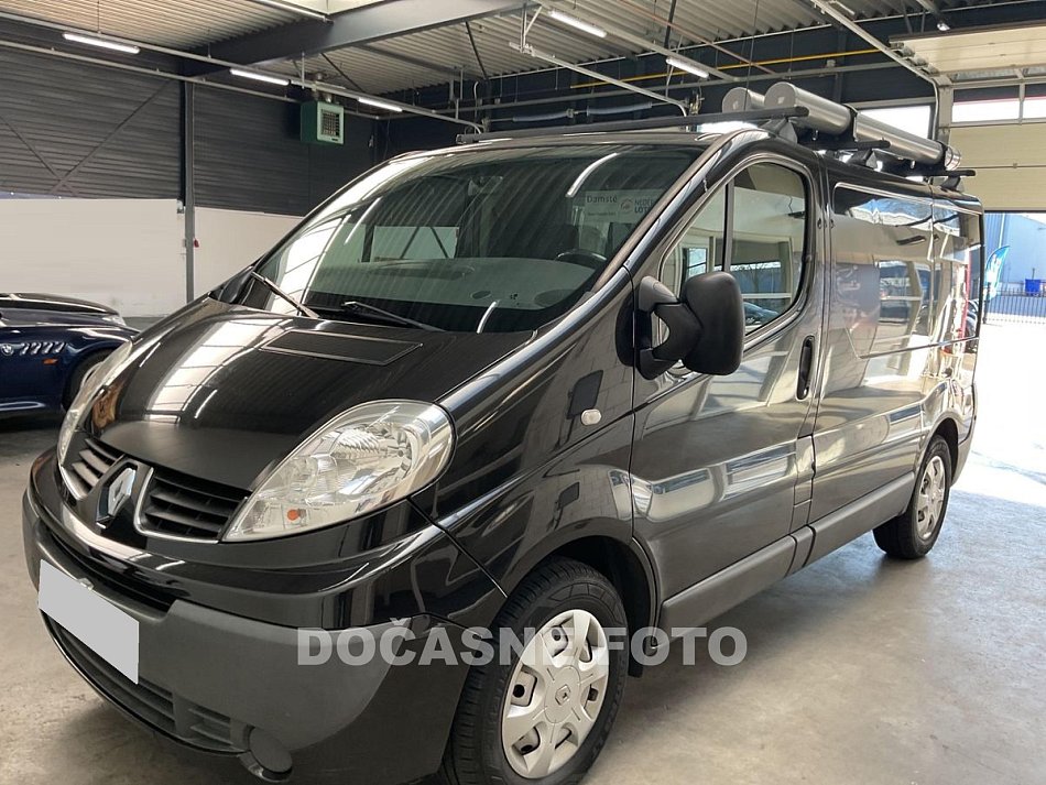 Renault Trafic 2.0dCi 