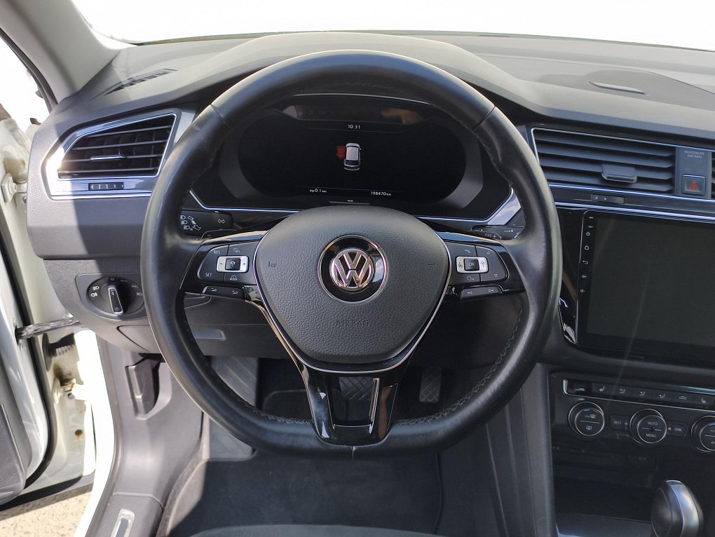 Volkswagen Tiguan 2.0 TDi R-Line 4X4