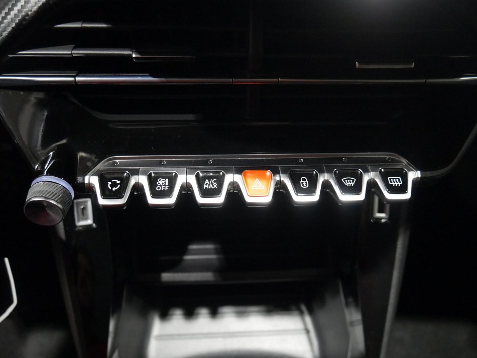 Peugeot 208 1.2PT Business