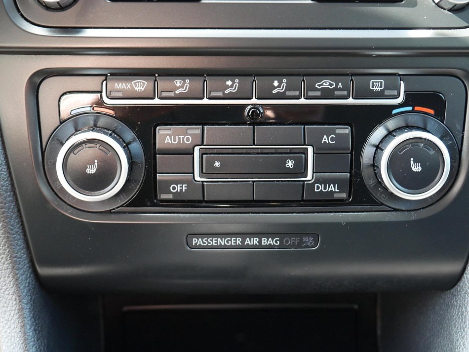 Volkswagen Golf 1.6i 