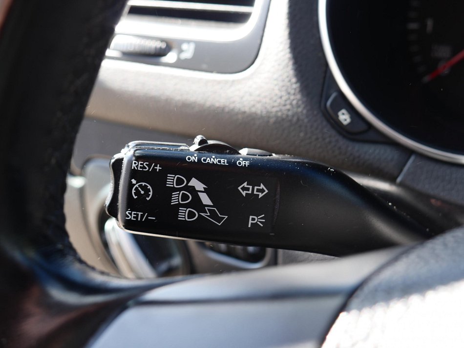 Volkswagen Golf 1.6i 