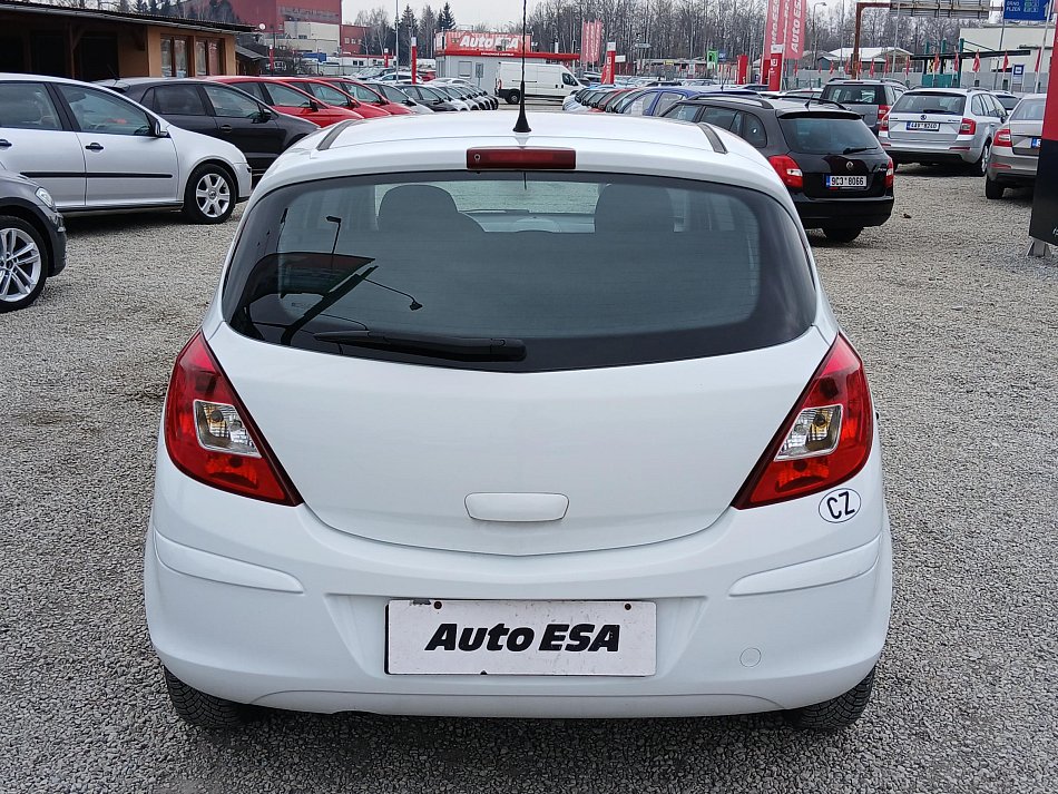 Opel Corsa 1.0i 
